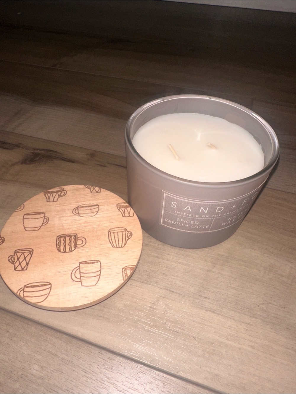Spiced Vanilla Latte 2-Wick Candle - Cream spiced latte ☕️